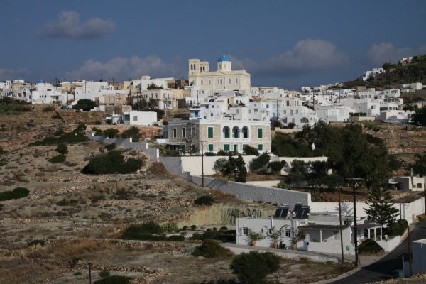 Ξεκινά η λειτουργία του Κέντρου Ημερήσιας Φροντίδας Ηλικιωμένων (ΚΗΦΗ) του Αφεντακείου Κληροδοτήματος Κιμώλου.